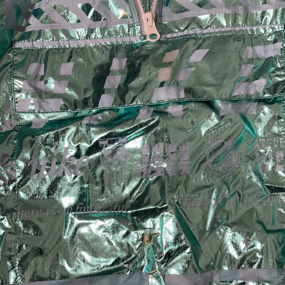 Nike flashy windbreaker - Picture 8 of 10
